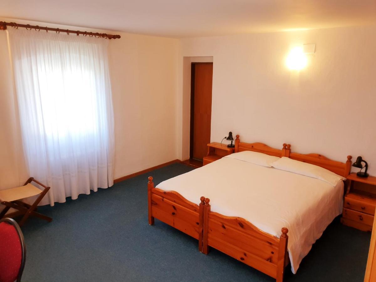 Albergo Trieste Lorenzago Di Cadore Экстерьер фото